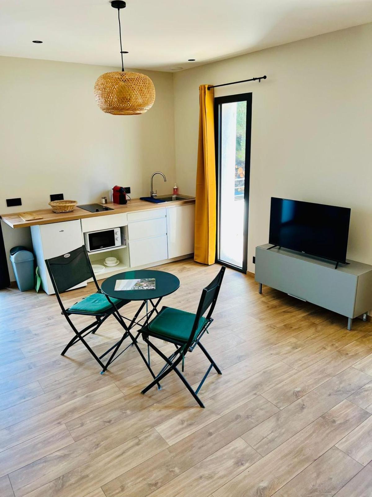 Zina Apartment Cassis Exterior photo